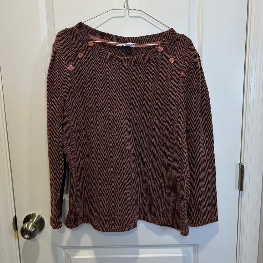 Liz Claiborne Women Knit Top Chevron Boat Neck Button Shoulder Burgundy Large